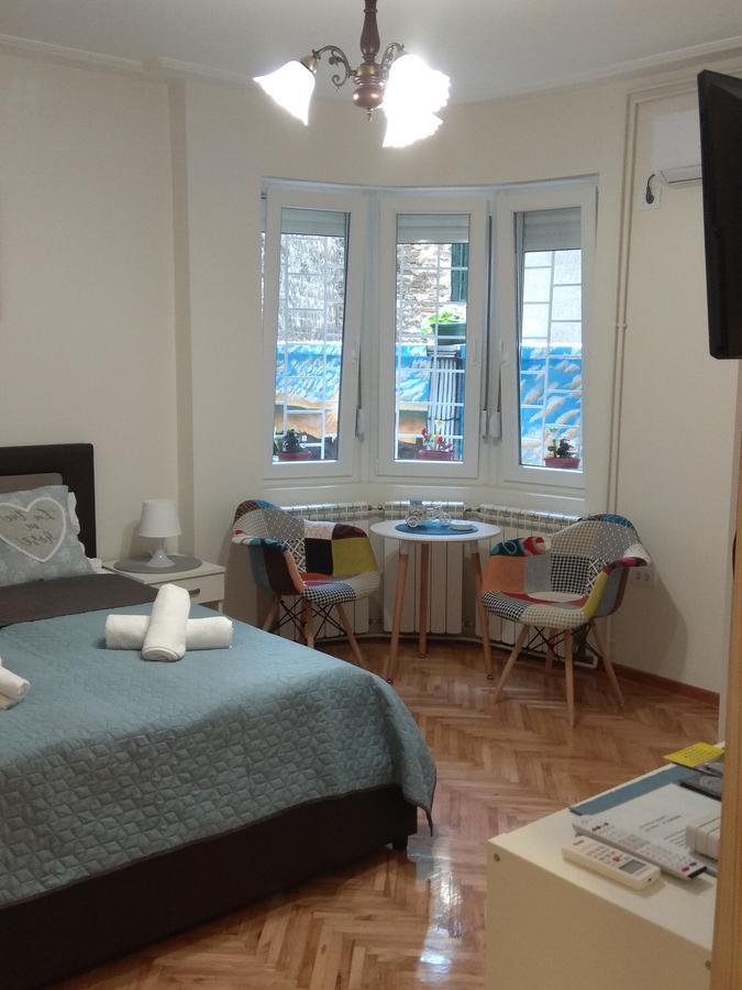 Bohemian Dawn Apartment Belgrade Luaran gambar